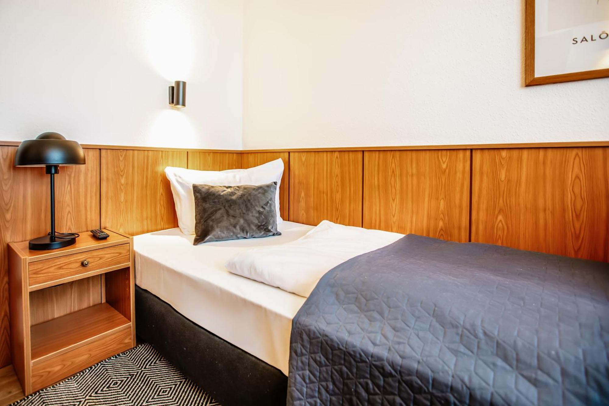 Hotel Und Restaurant Gartenstadt ארפורט מראה חיצוני תמונה