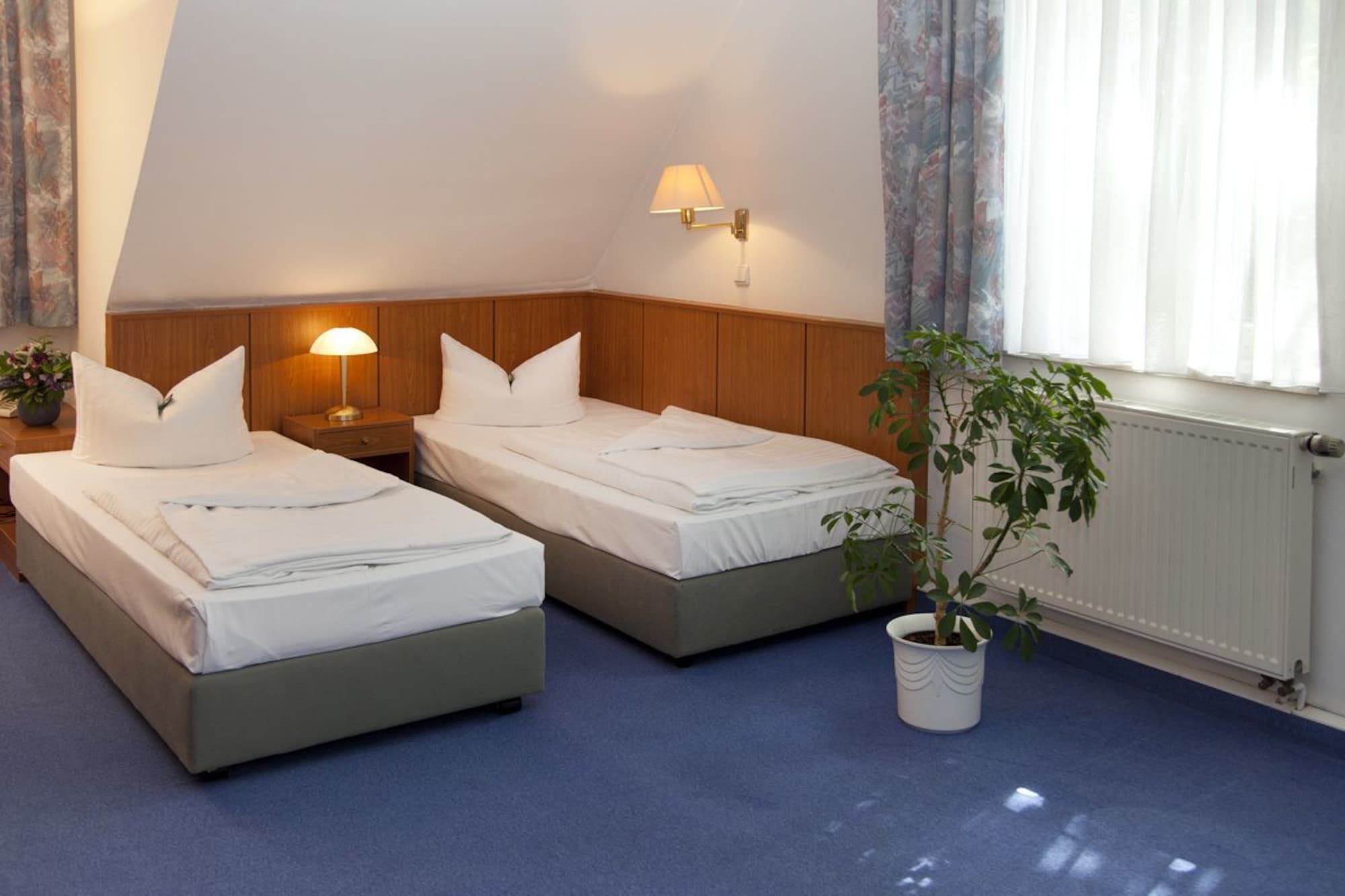 Hotel Und Restaurant Gartenstadt ארפורט מראה חיצוני תמונה